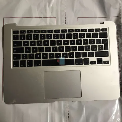 Apple Macbook Air 13" A1466 Magsafe 2 Touch pad tastiera top chassis Italiana