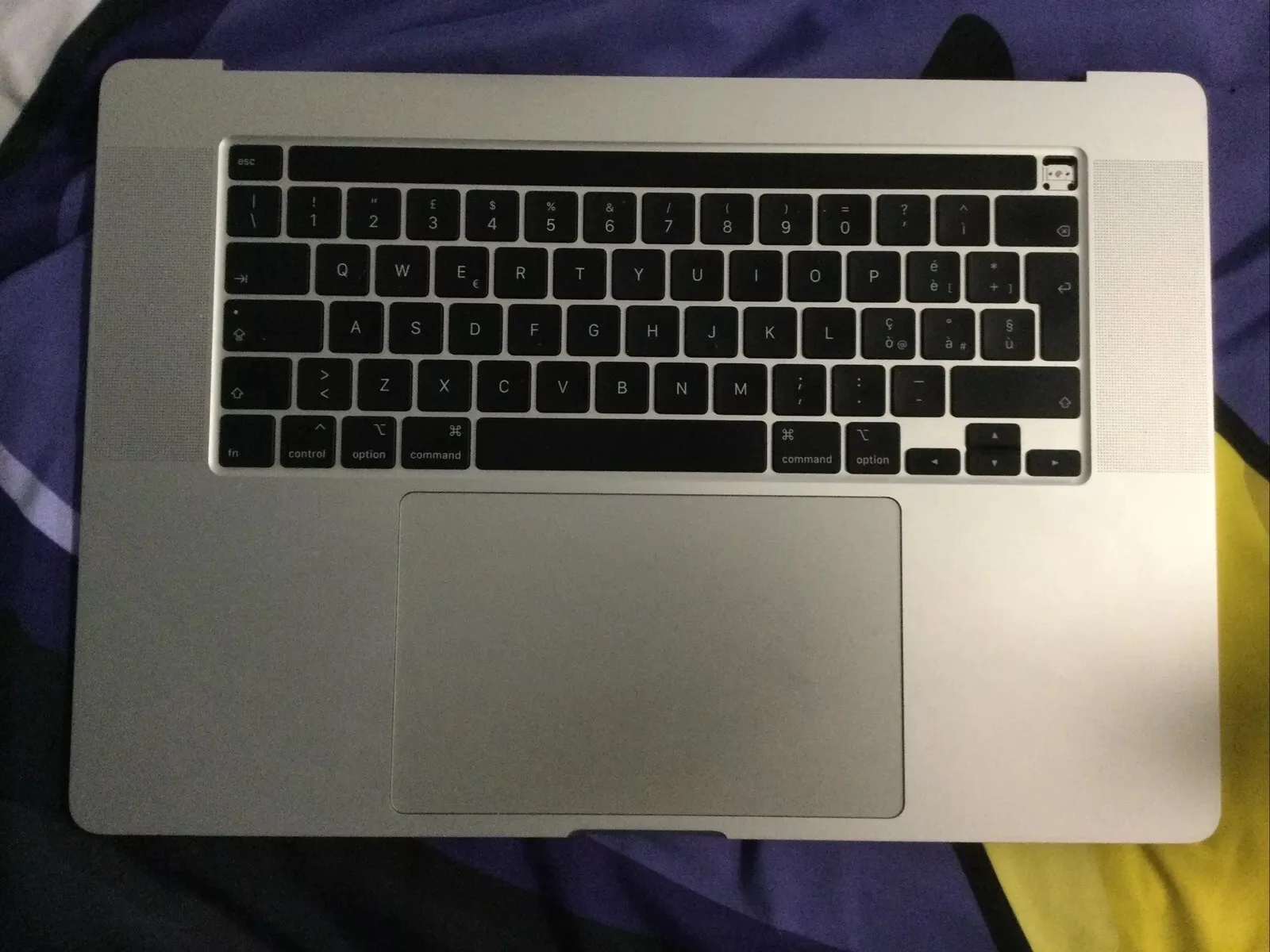 Apple Macbook Pro 16” 2019 A2141 Emc 3347 Tastiera Scocca Chassis Silver A Milan