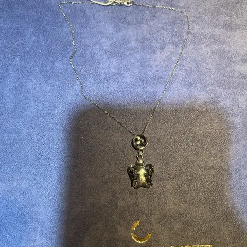 Roberto Giannotti collana con pendente angelo in argento e pietre nere