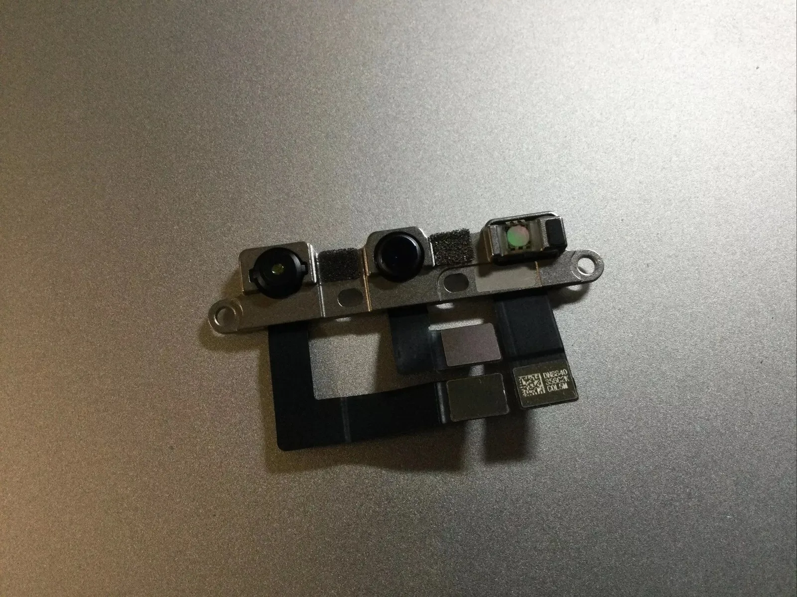 Originale Apple iPad Pro 11” A1934 1st Gen Sensore Fotocamera Frontali 821-01792