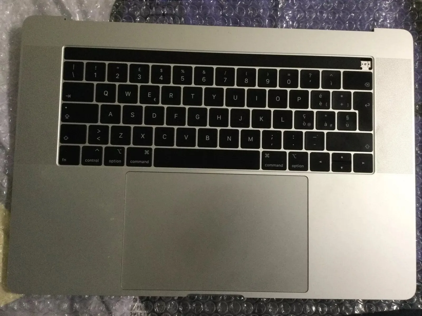 Apple Macbook Pro 15” A1990 Tastiera Touchpad Scocca Silver A Milano