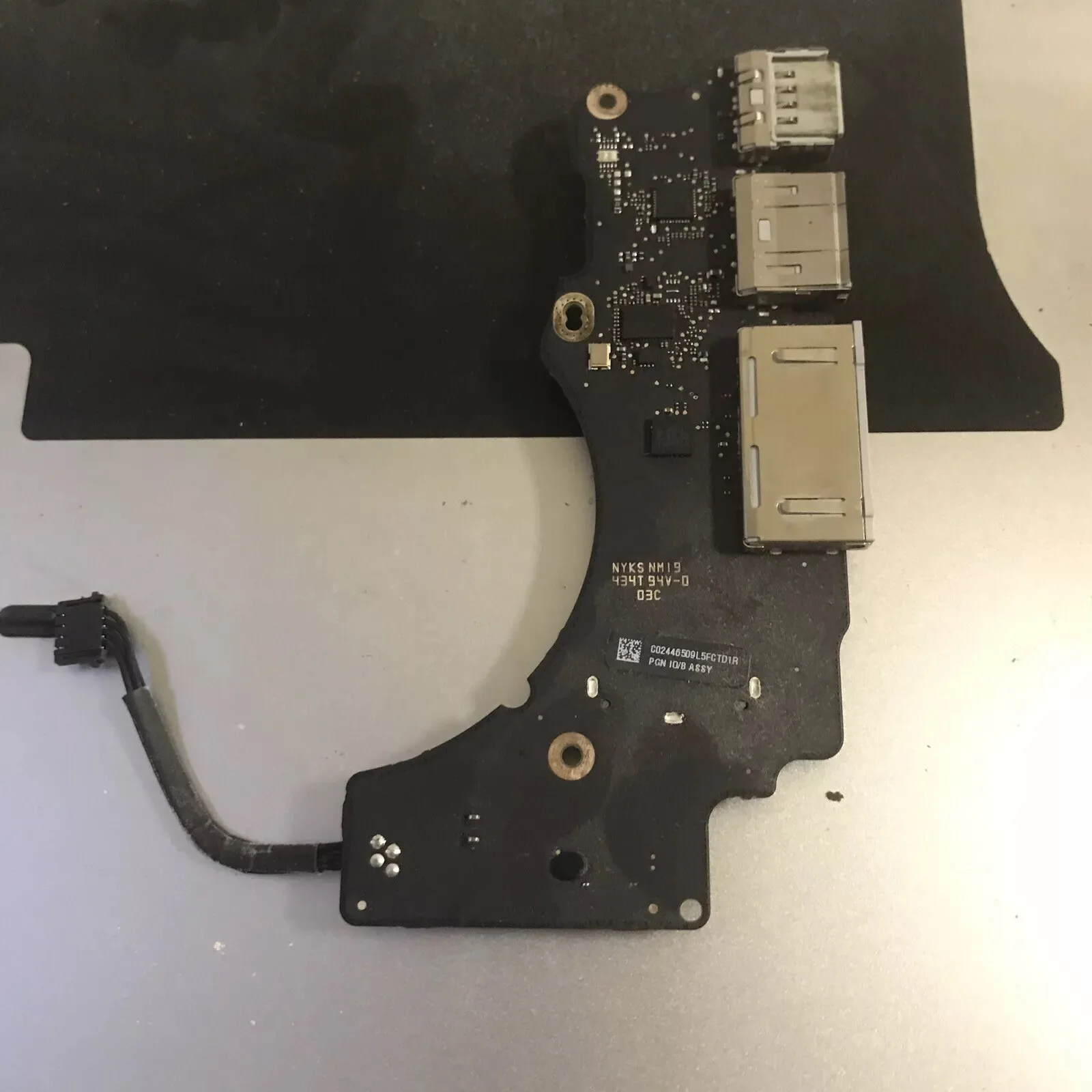 Apple Per Macbook Pro Retina 13” A1502 2875 Usb Sd Slot Board