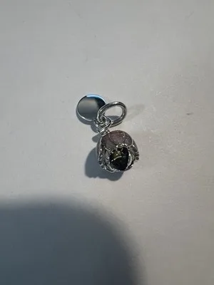 Charm Pendente Fiore in Argento 925 con Dettagli a Foglia e Disco Inciso - LAB22609302216
