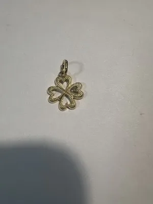 Ciondolo quadrifoglio in argento sterling 925 placcato oro - LAB22609302142