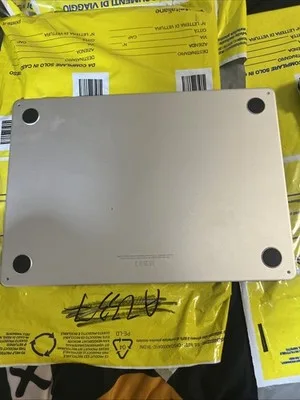 Apple Per Macbook Air M2 13” A2681 2022 Cover Coperchio Inferiore Starlight
