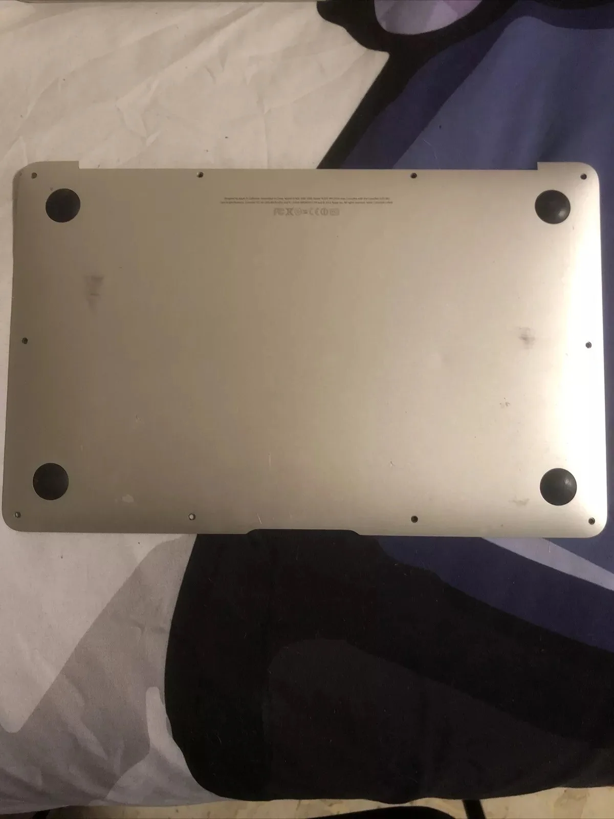 Original Macbook Air 11” Cover Coperchio Inferiore Bottom A1465 2558 2924