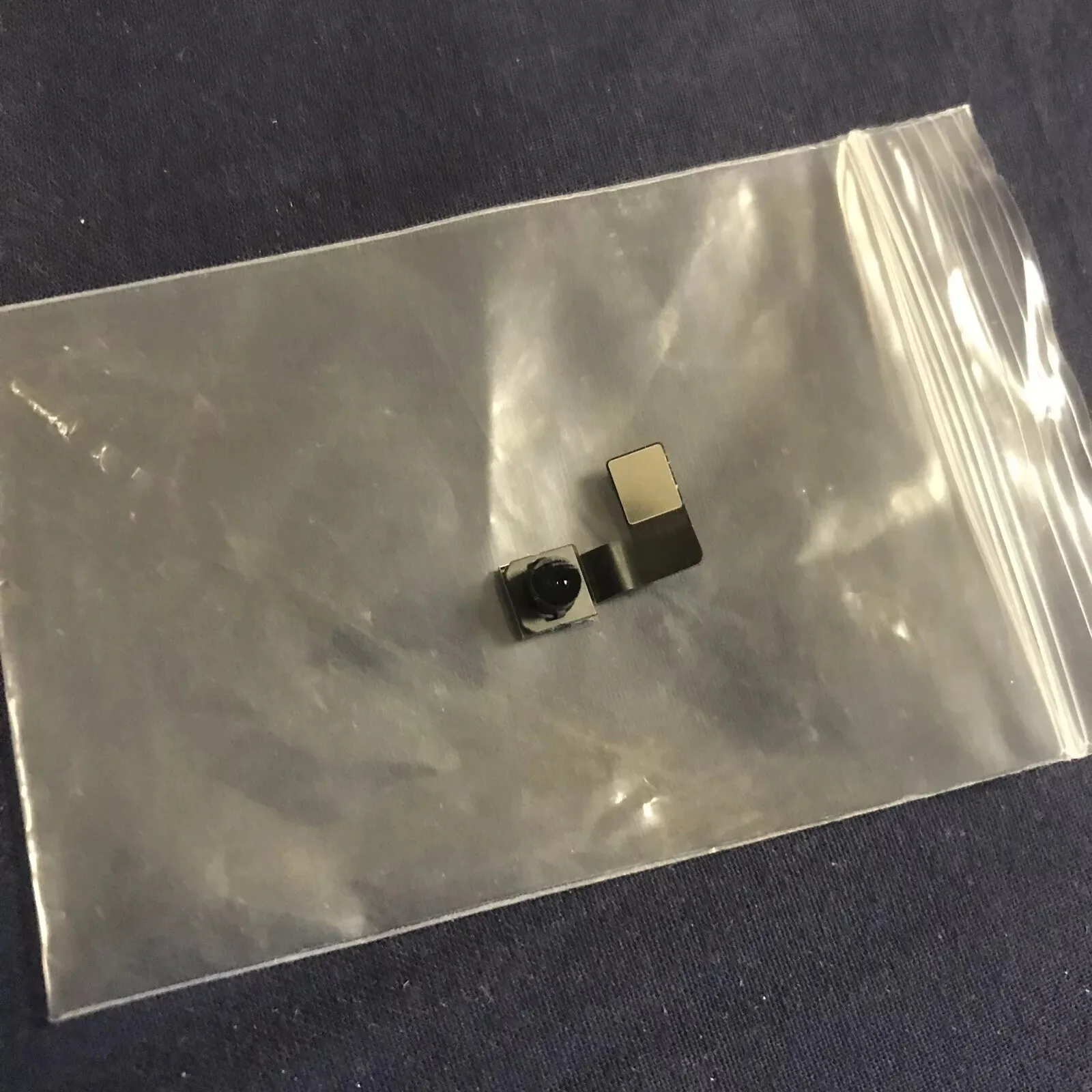 Originale Apple iPad Air 5 Gen A2588 A2589 Fotocamera Anteriore