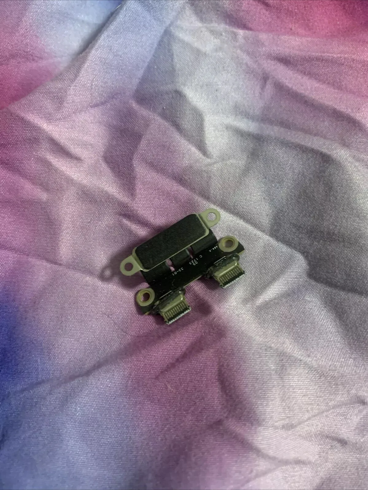 Apple Per Macbook Pro 13” A1706 2 Usb C Port Flex Board 00861