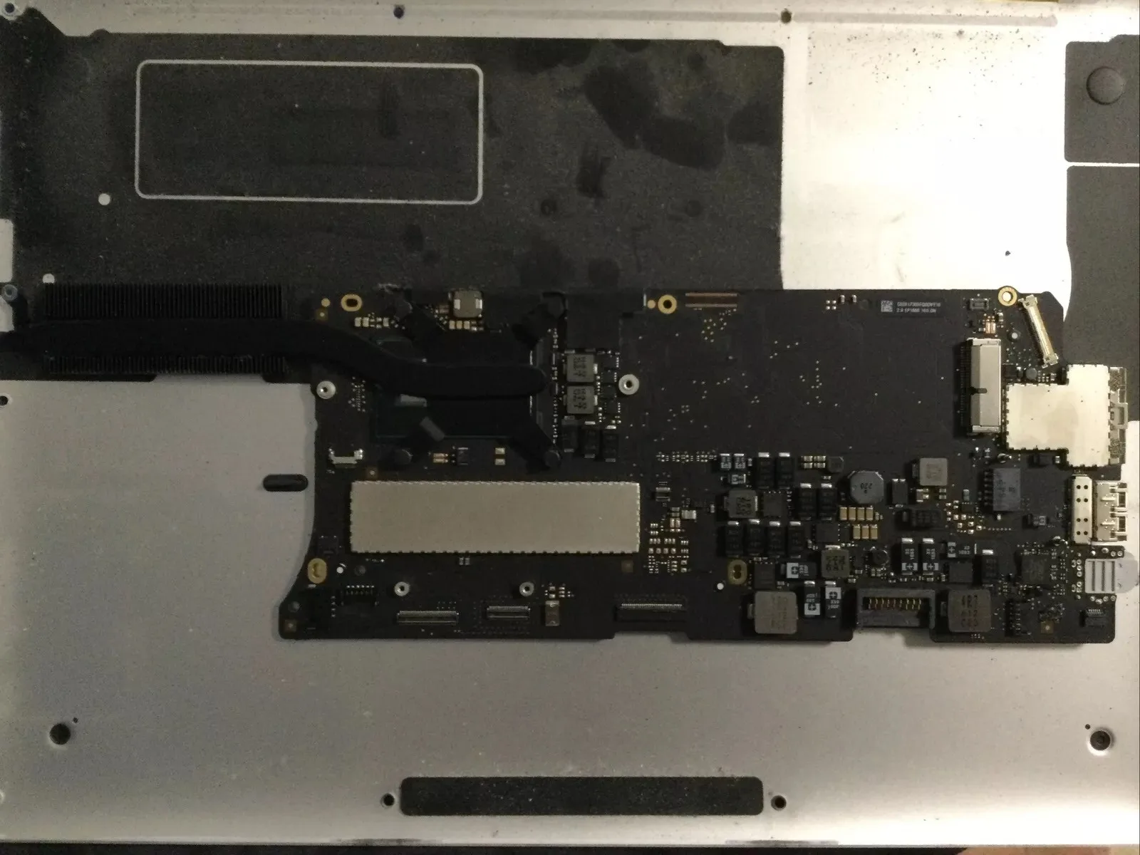 Apple Per Macbook Pro Retina 13” A1502 2835 Logic Board Scheda Madre I5 2.7 8GB