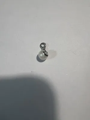 Charm Pendente in Argento 925 con Perla e Faccina Sorridente - LAB2799673C01
