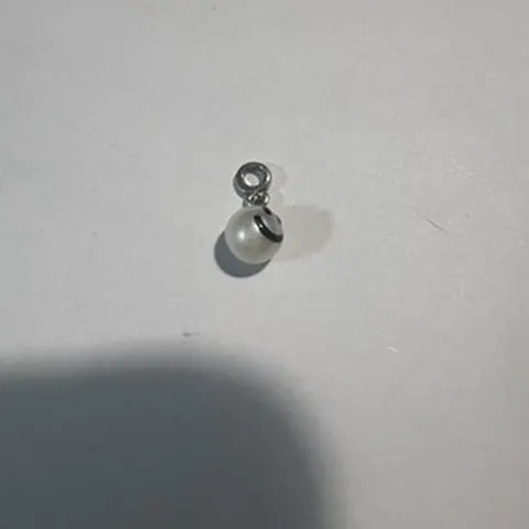 Charm Pendente in Argento 925 con Perla e Faccina Sorridente - LAB2799673C01