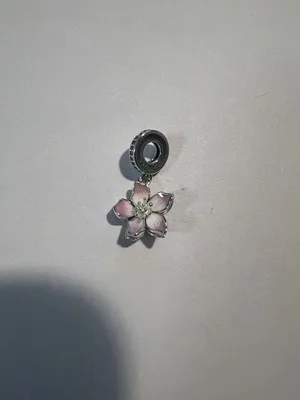 Ciondolo Pendente a Forma di Fiore con Smalto Rosa in Argento 925 - LAB22609302122