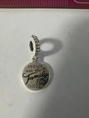 Ciondolo Pendente Rotondo in Argento Sterling 925 Scritta Friends - LAB22609272255