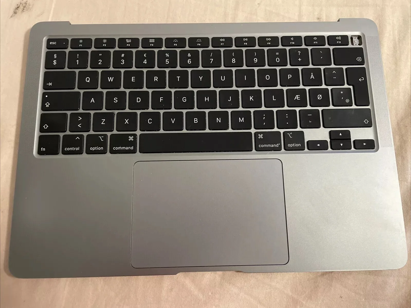 Apple Macbook Air 13” A2179 2020 Tastiera Touchpad Batteria Grey A Danish
