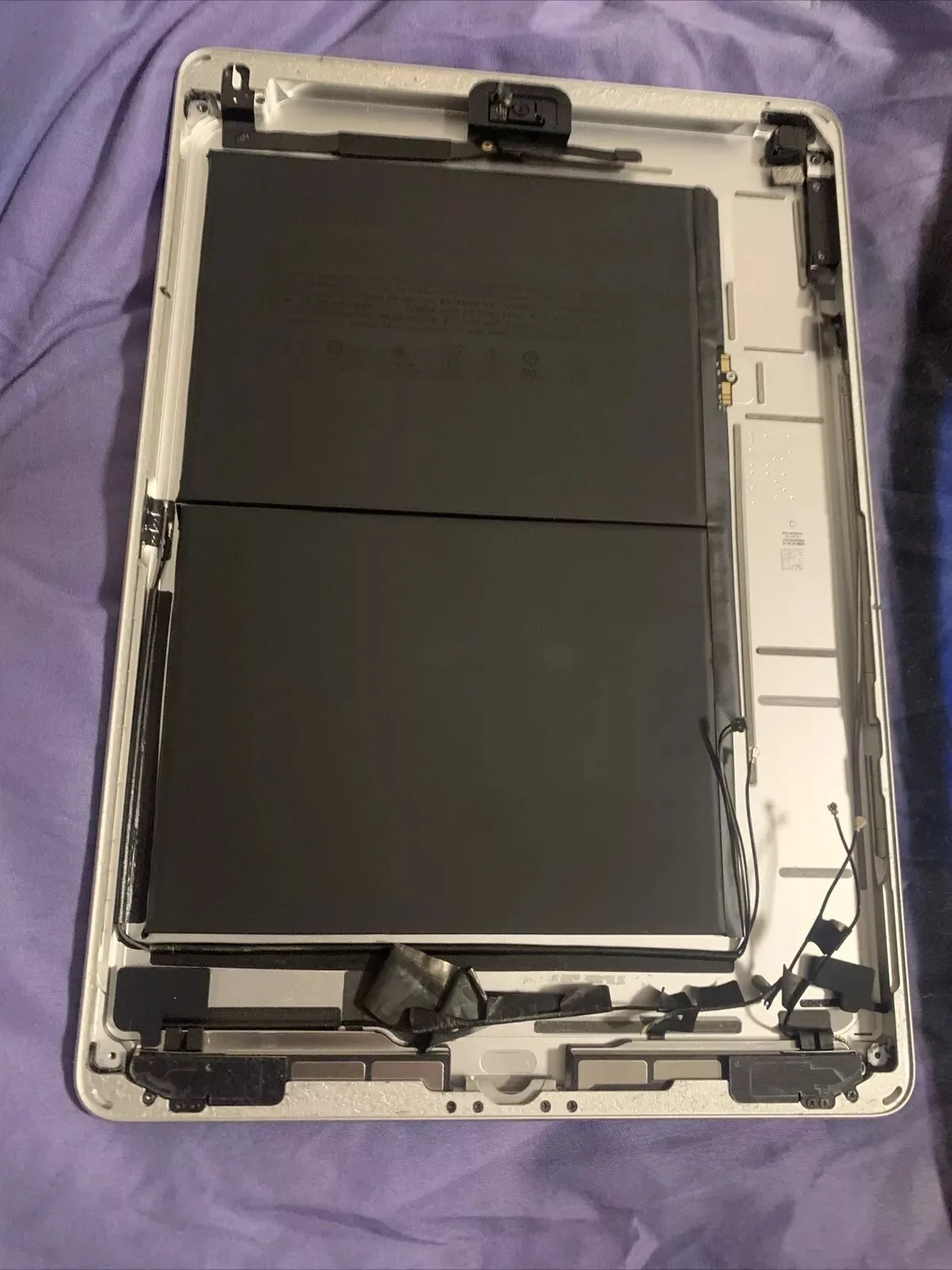 Originale Apple iPad 8 A2270 Chassis Batteria scocca Fotocamera Wifi Argento A