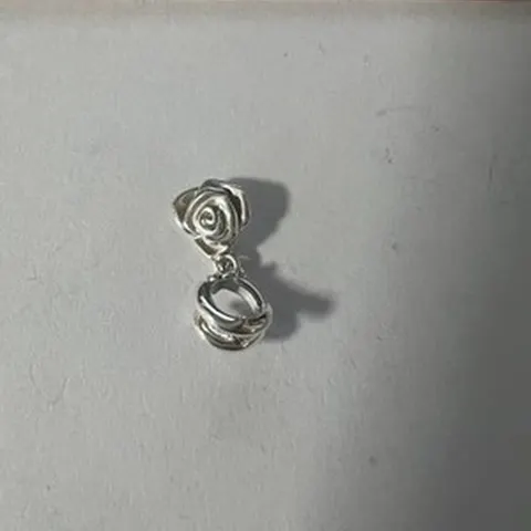 Ciondolo Pendente a Forma di Rosa in Argento Sterling 925 - LAB22609272300