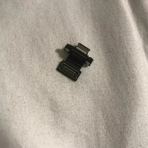 Apple Macbook Air 13” A2681 4074 Usb C Flex Board