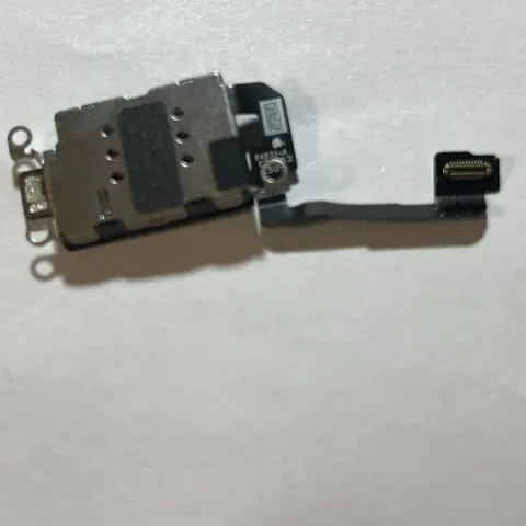  Iphone 16 plus originale Apple sim slot sim reader 1 sim no sim tray