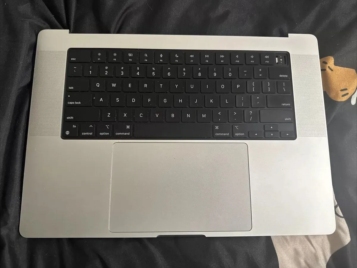 Apple Macbook Pro 16” 2021 A2485 3651 Tastiera Scocca Chassis US Silver A- Milan