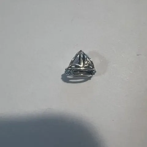 Ciondolo Charm in Argento 925 a Forma Geometrica con Zirconi - LAB22609302206