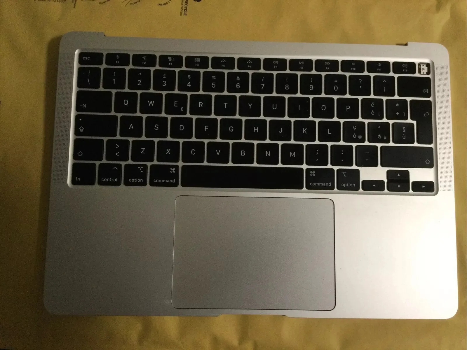 Apple Macbook Air 13” A2179 2020 Tastiera Touchpad Batteria Silver Argento A