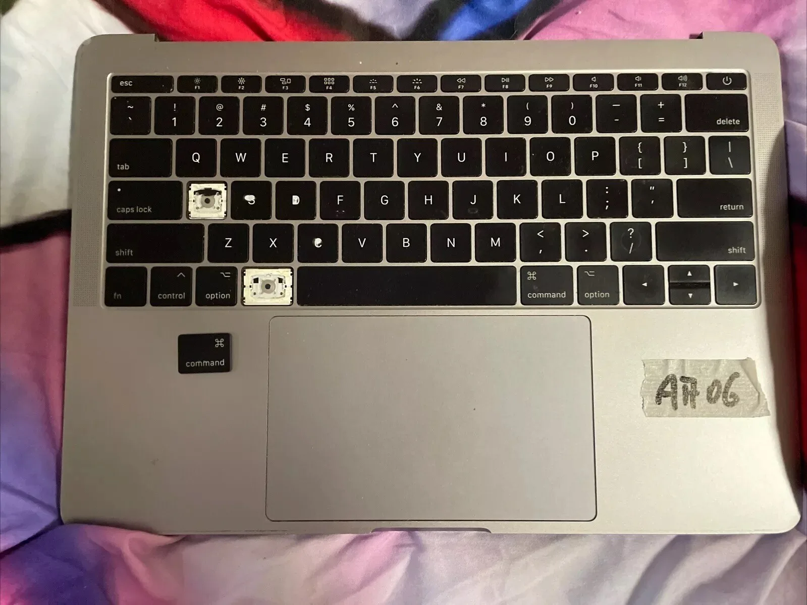 Apple Per Macbook Pro 13” A1706 US Tastiera Scocca Touchpad Grigio Bottoni