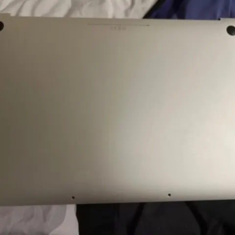 Apple Per Macbook Pro 15” A1990 2018 Bottom Cover Coperchio Inferiore Argento