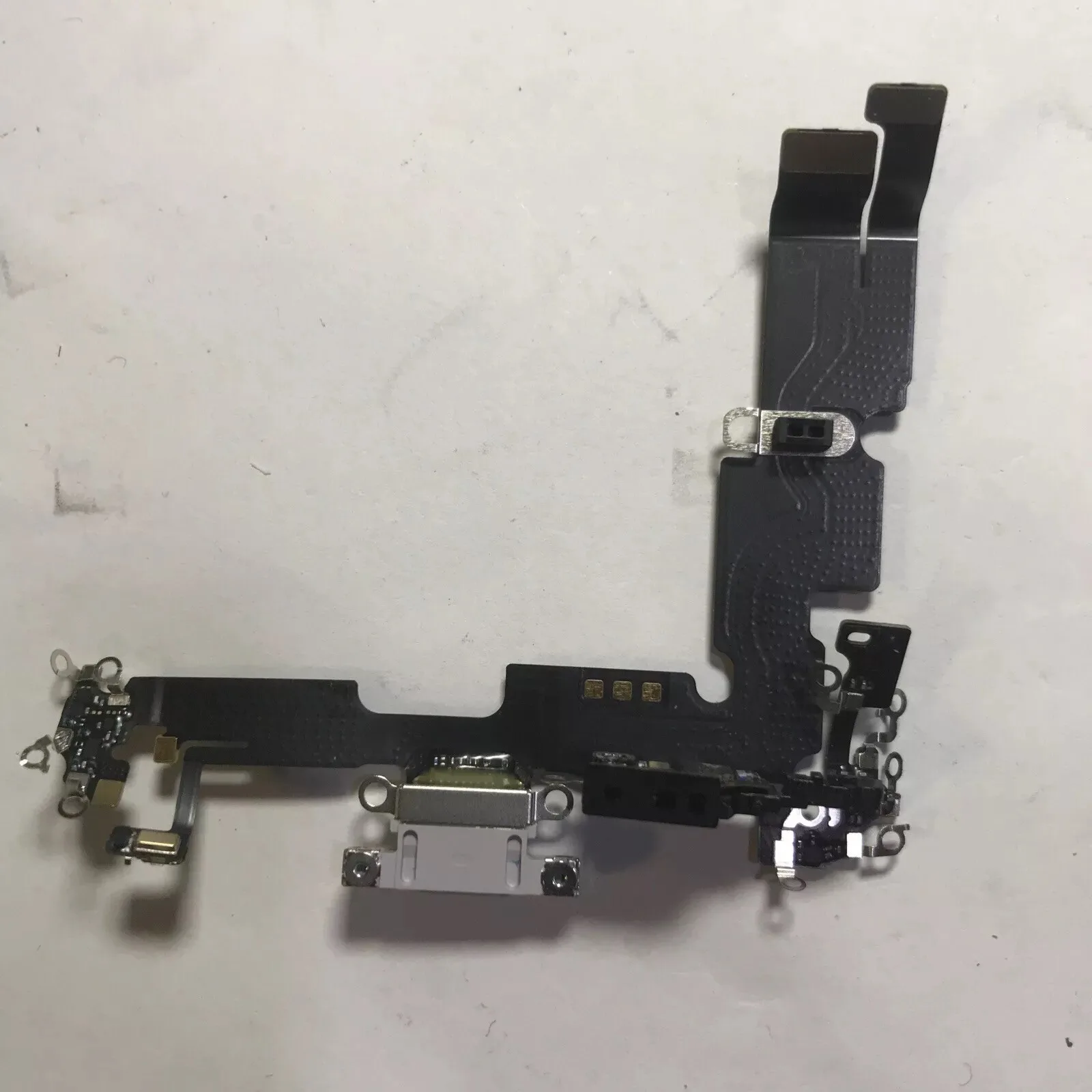 Original Apple Iphone 14 Plus Flex Usb Lighting 821-03954